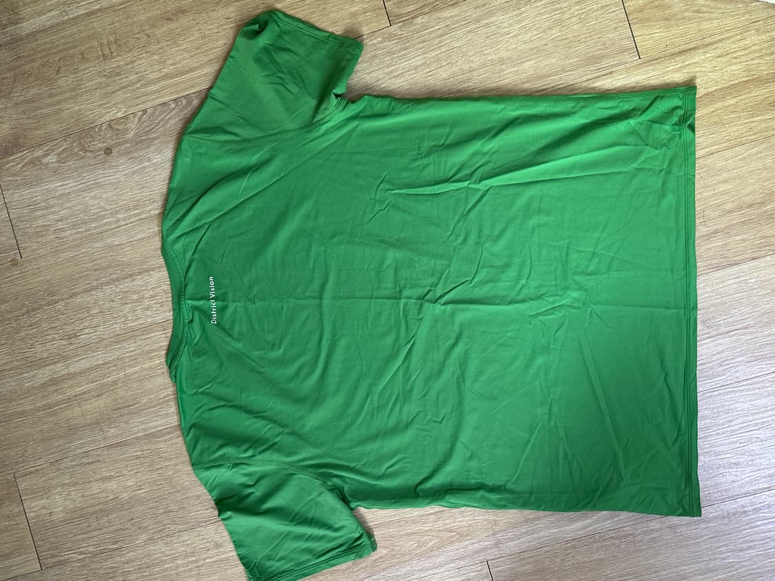 디스트릭트비전 반팔티 상품이미지2