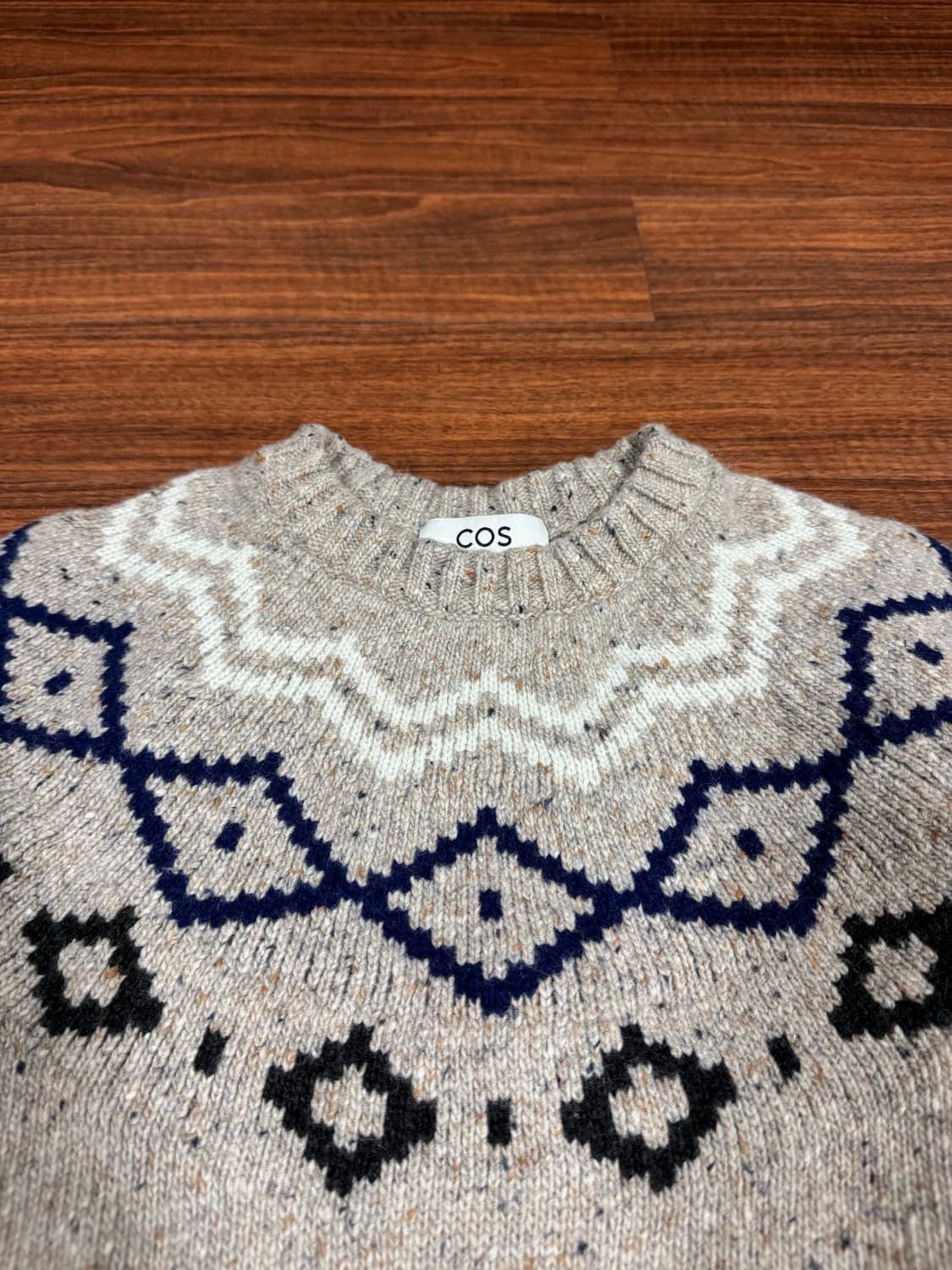 코스 페어아일 니트 상품이미지4