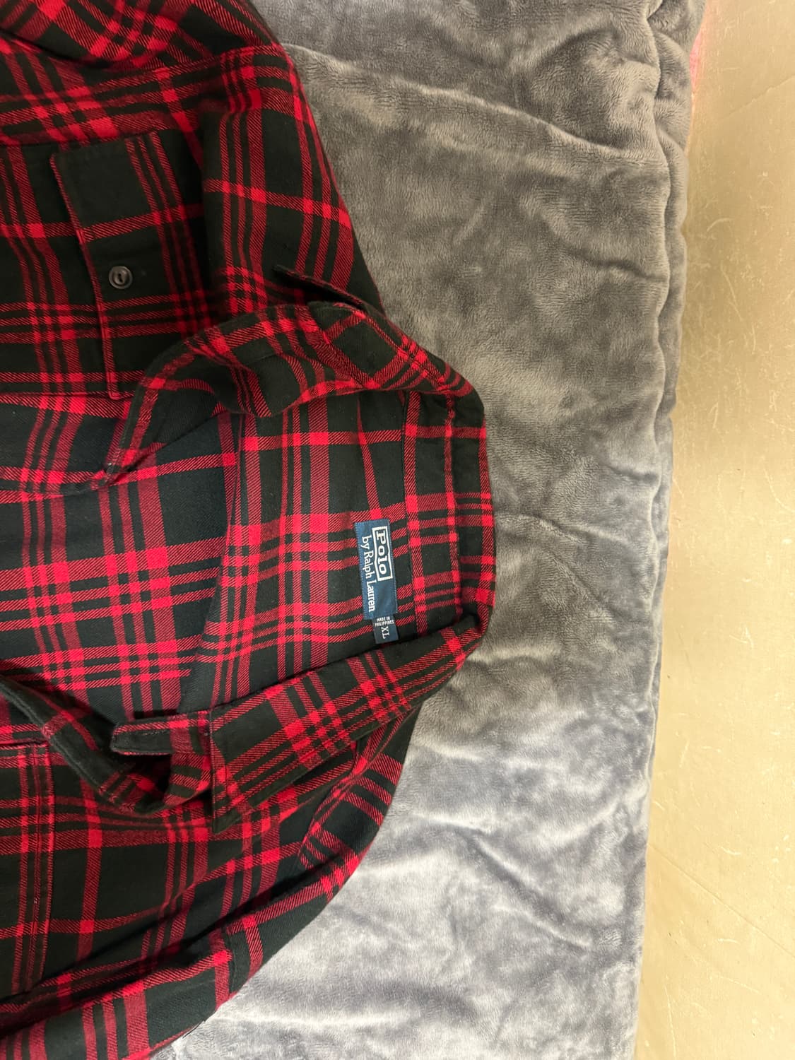 폴로 셔츠 팝니다 상품이미지2