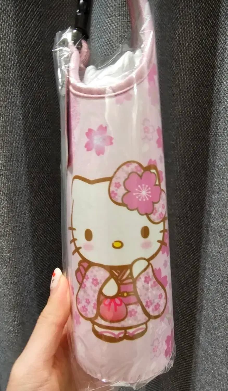 <오늘특가>산리오 헬로키티 기모노 보냉 물통 커버 일본정품 상품이미지1