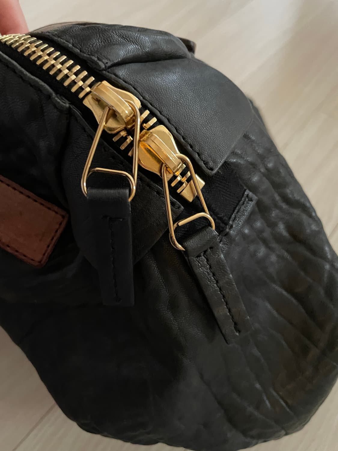 셀린느 풀그레인 레더 숄더백 볼링백 상품이미지3