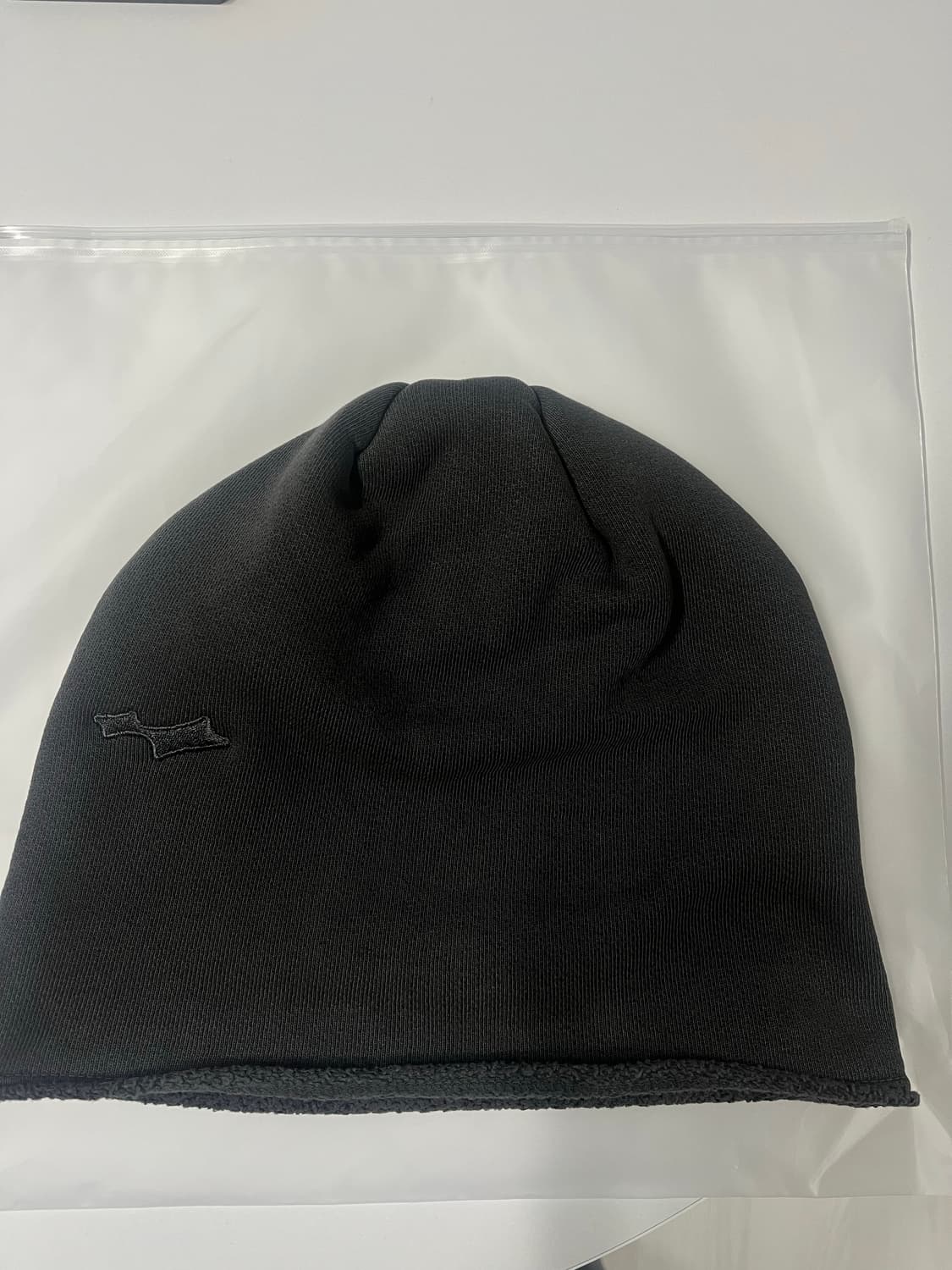 스카이라크(skylrk) ash 컬러 비니 판매합니다. 상품이미지1