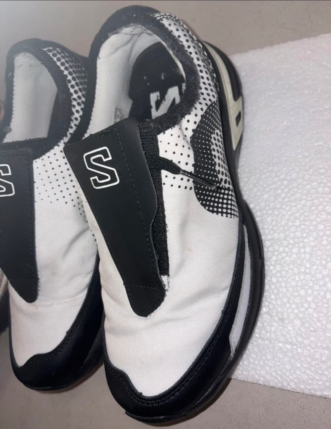 살로몬 x 꼼데가르송 콜라보 Contagrip 여성 운동화 235 상품이미지1