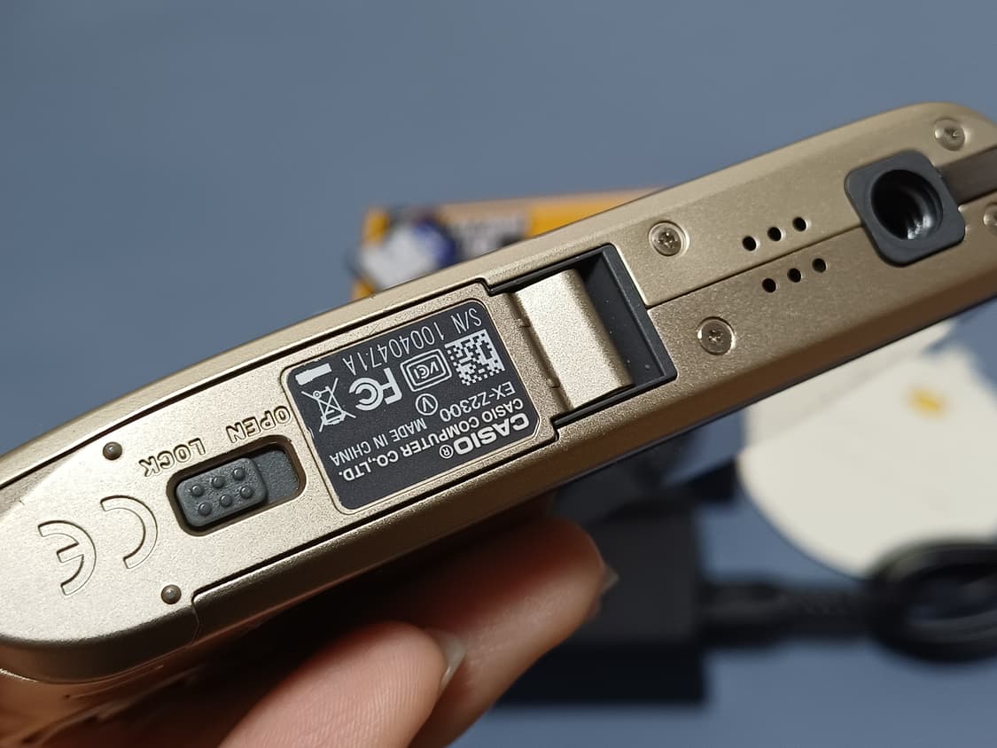 카시오 casio z2300 골드 디카 판매 상품이미지4