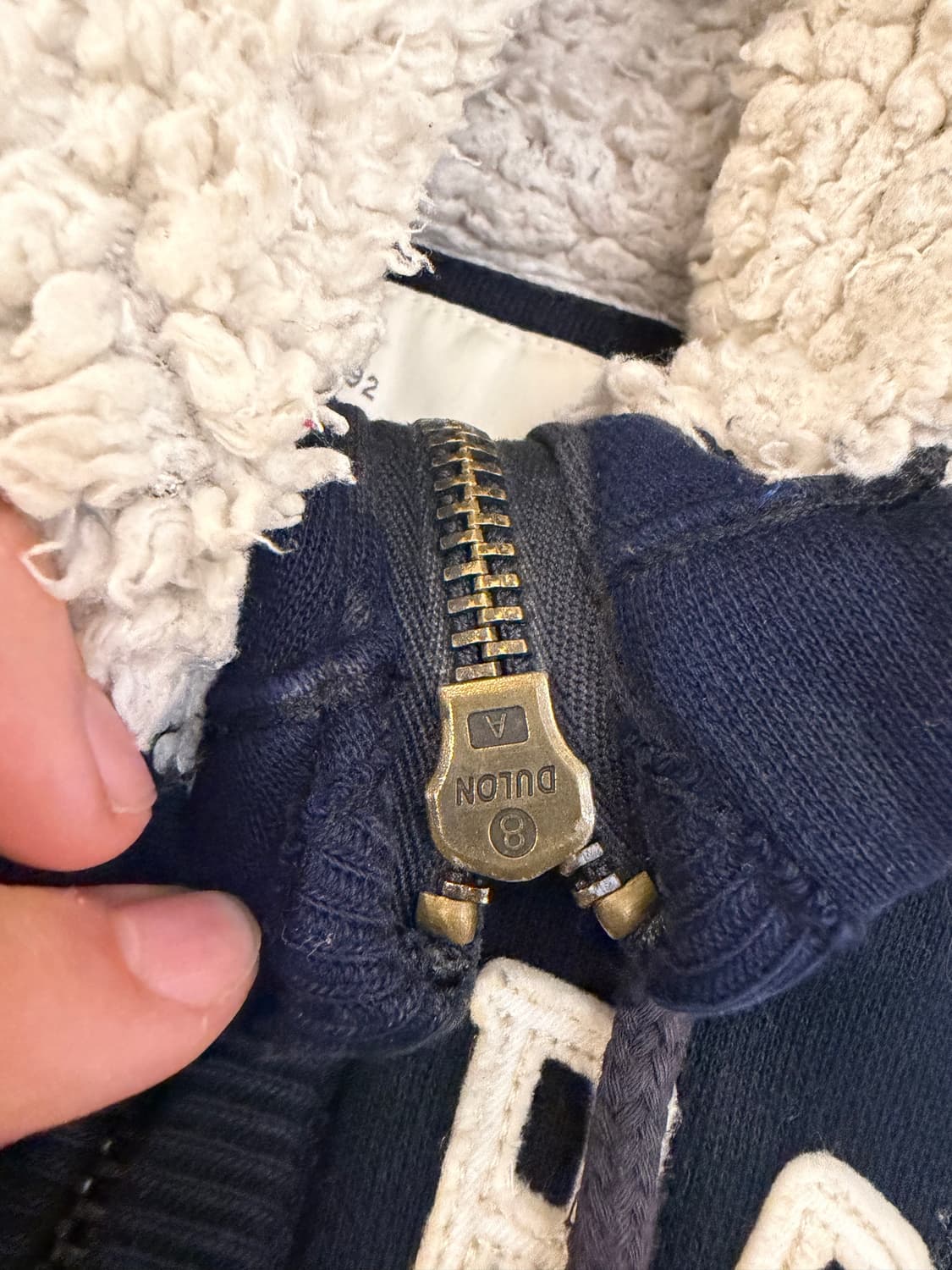 아베크롬비 딱붙핏 울프죠 양털 후드집업 네이비 상품이미지4