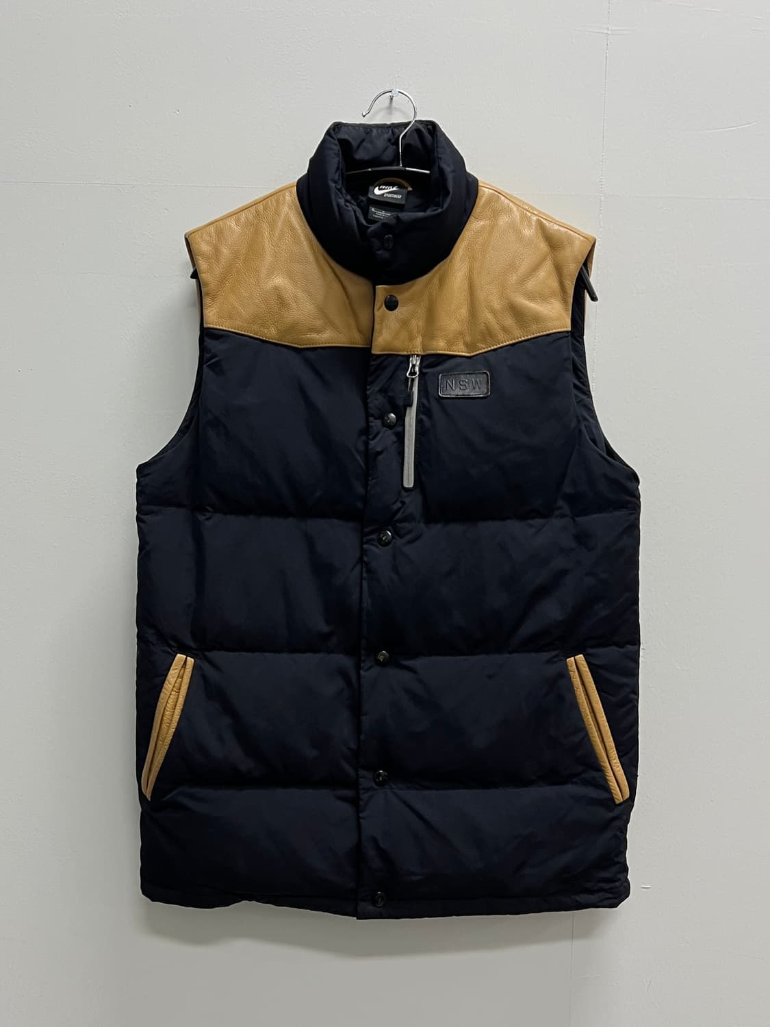 (S) 나이키 올드스쿨 NSW 구스다운 레더 조끼 패딩 베스트 상품이미지2