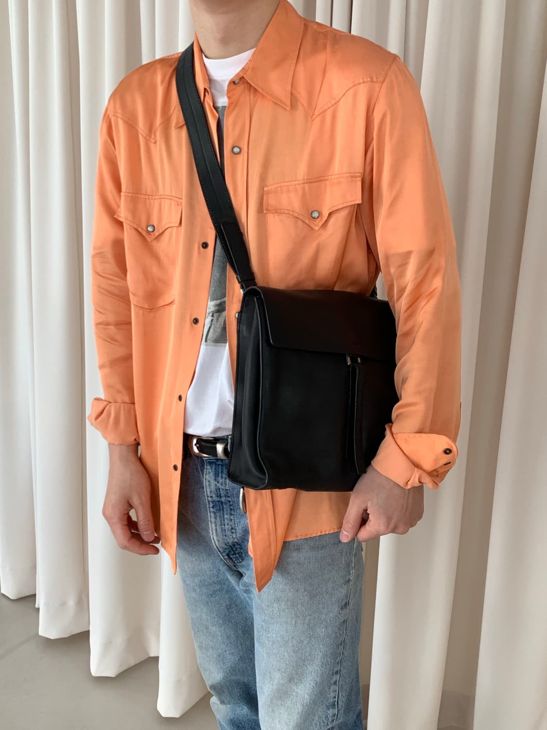 90's "PRADA" Leather Cross Bag (rare) 상품이미지1