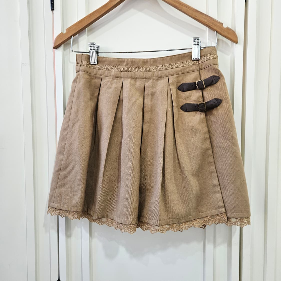 엑시즈팜 (axes femme) 초코무드 레이스 큐롯 스커트 상품이미지1