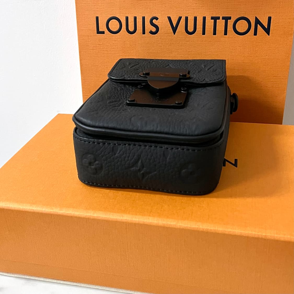 [S+급/신형] 루이비통 S락 버티컬 웨어러블 토뤼옹 크로스백 가방 상품이미지7