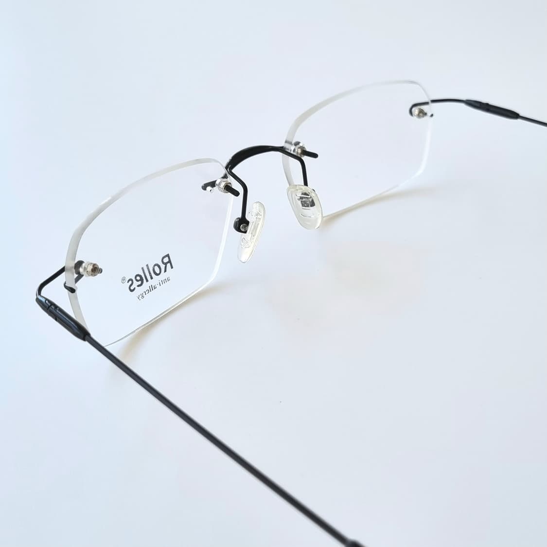 데드스탁 초경량 지적인 무드 안티-알러지 무테 안경   632 상품이미지6
