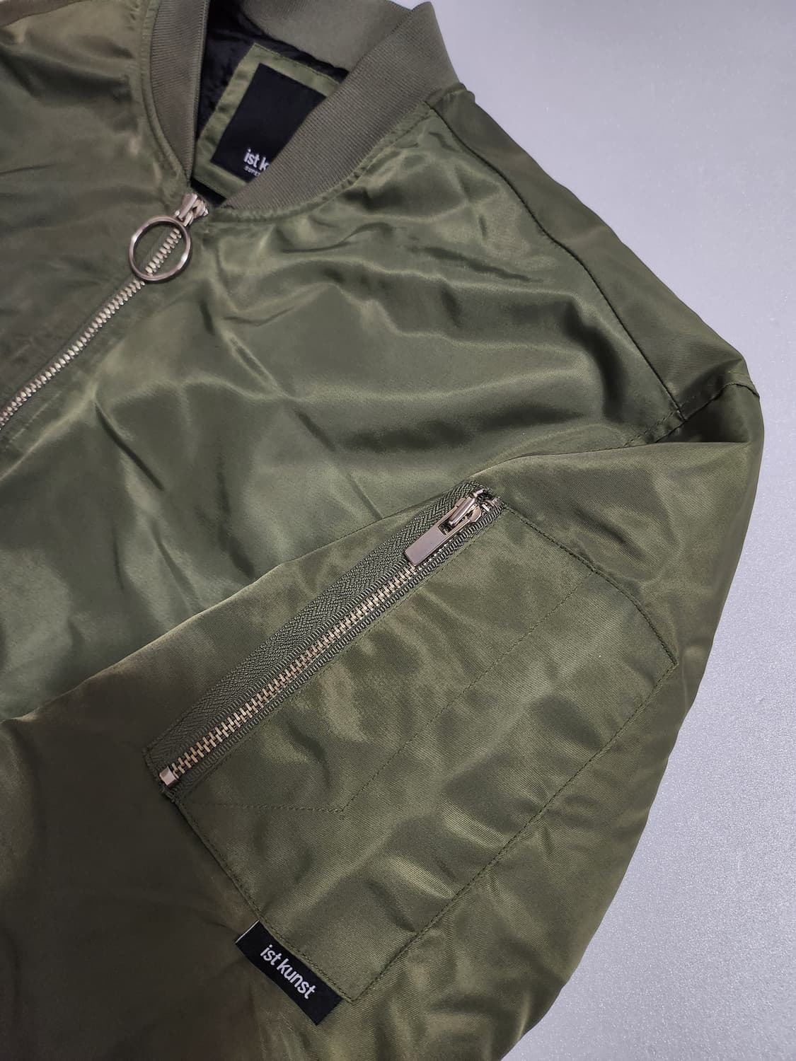 IST KUNST 이스트쿤스트 MA-1 항공점퍼 카키 오버핏 M
 상품이미지4