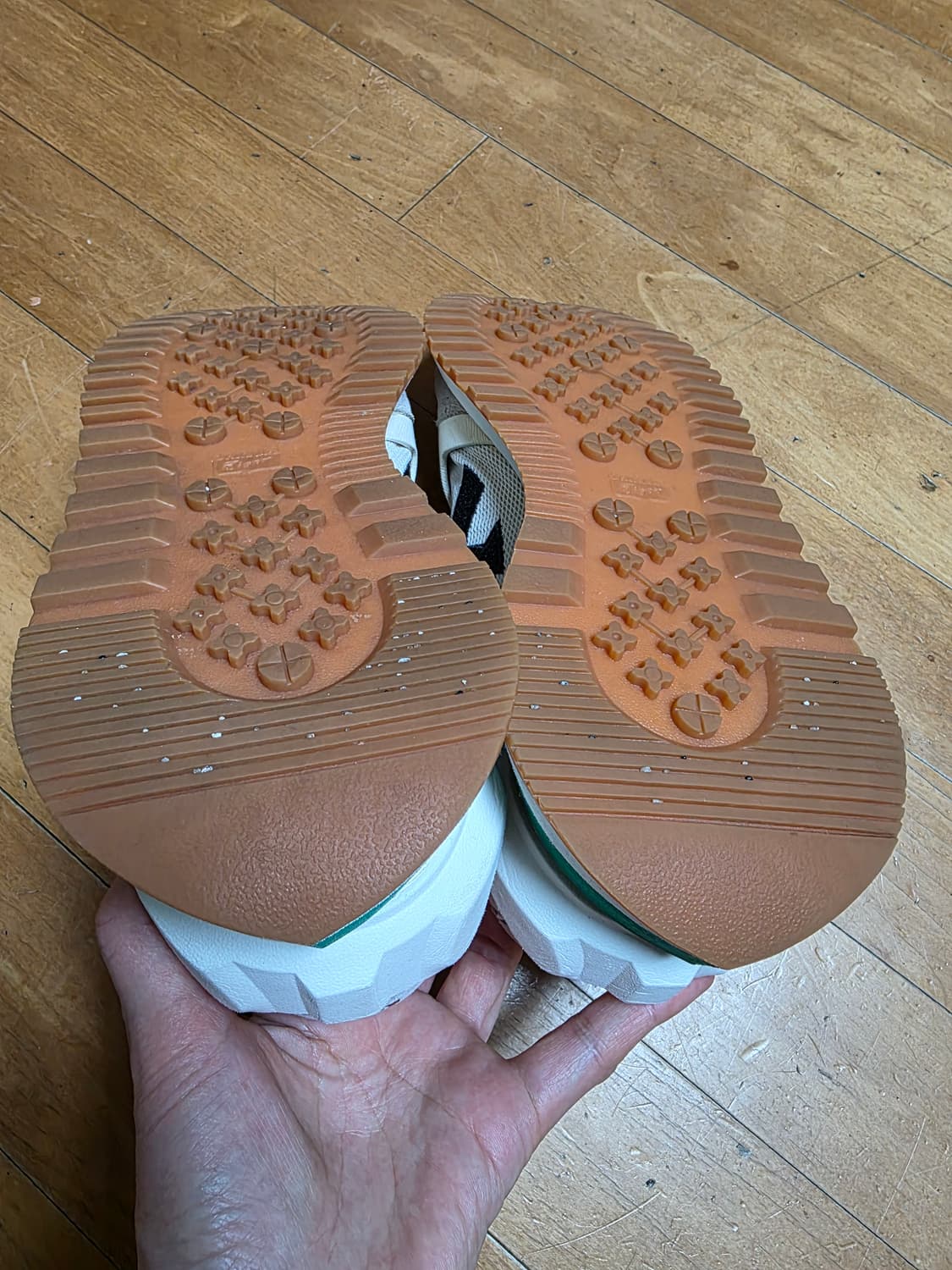 오니츠카타이거 모아지 흰색 255mm 상품이미지4