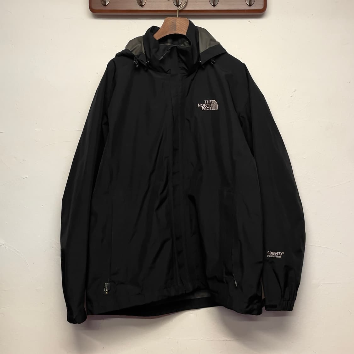 노스페이스 고어텍스 블랙 바람막이 자켓  상품이미지1