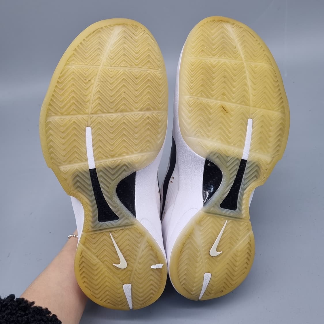 나이키 에어줌 하이퍼어택 배구화 240 상품이미지4