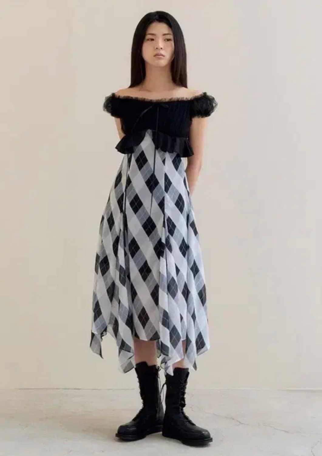 플레따 81 레이스 언발 쉬폰 블랙 드레스 상품이미지6