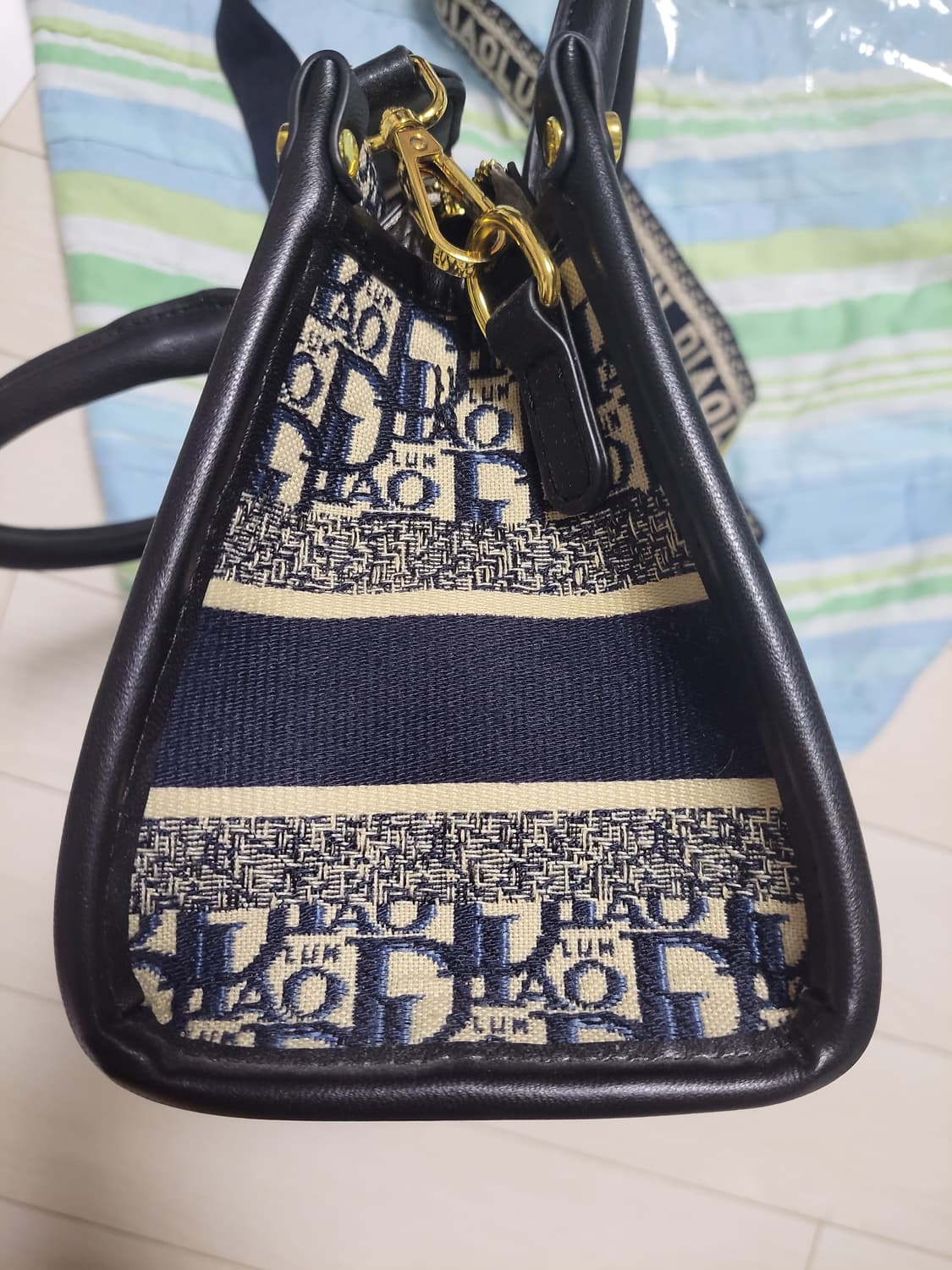 급처새상품!첸 디아올룬 디올느낌 방도 스카프세트 토트백크로스백핸드백 가방 상품이미지6