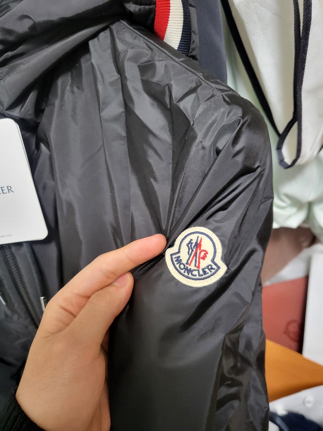 26SS 몽클레어 그림퍼스 바람막이 자켓 3사이즈 상품이미지3
