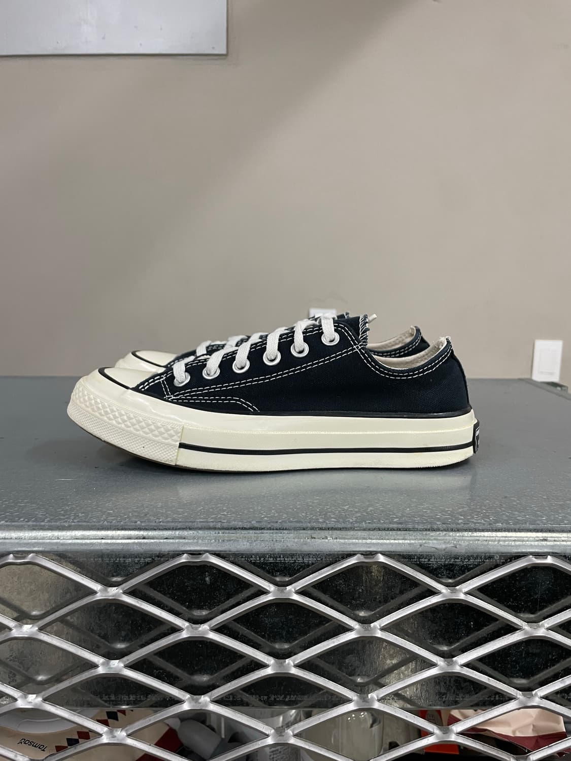 컨버스 척 70 로우 블랙 245 상품이미지1