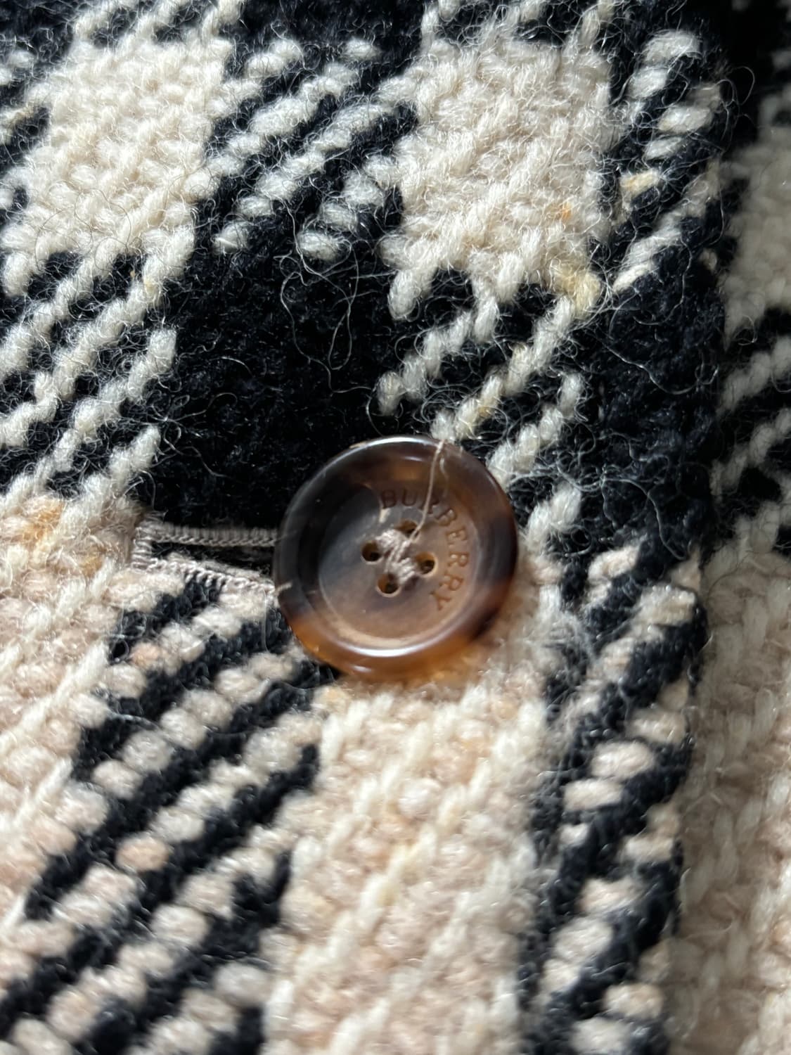 Burberry 버버리 노바체크 울 하프코트 상품이미지8