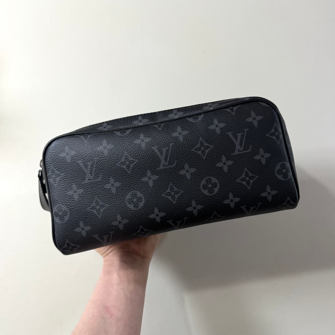 [백화점판/당일출고]루이비통 이클립스 돕키트 클러치 상품이미지4