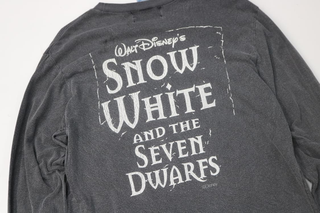 +8 PARIS ROCK x Disney 백설공주 페이딩 롱슬리브 상품이미지9