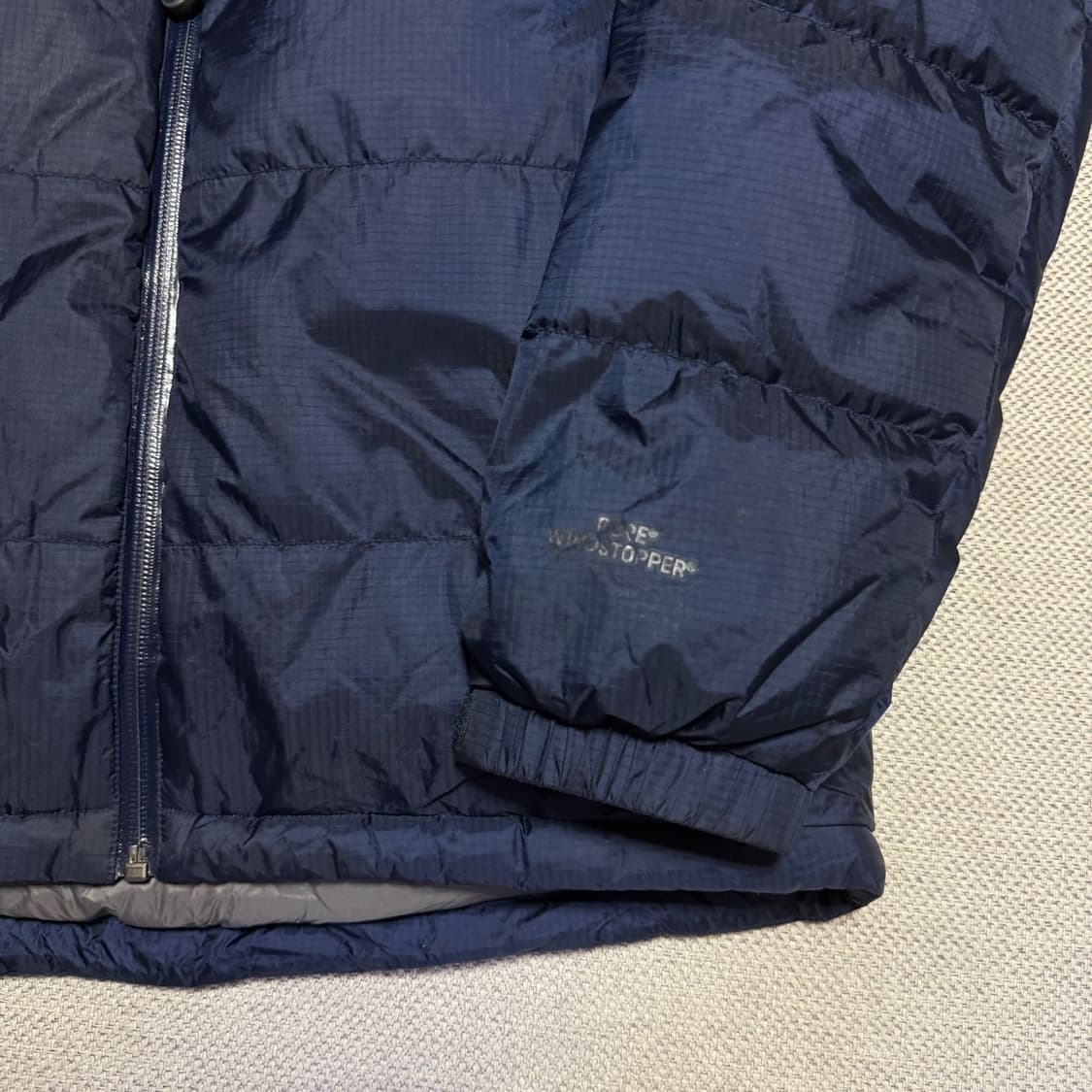 몽벨 EX800 고어 윈드스토퍼 다운 패딩 상품이미지3