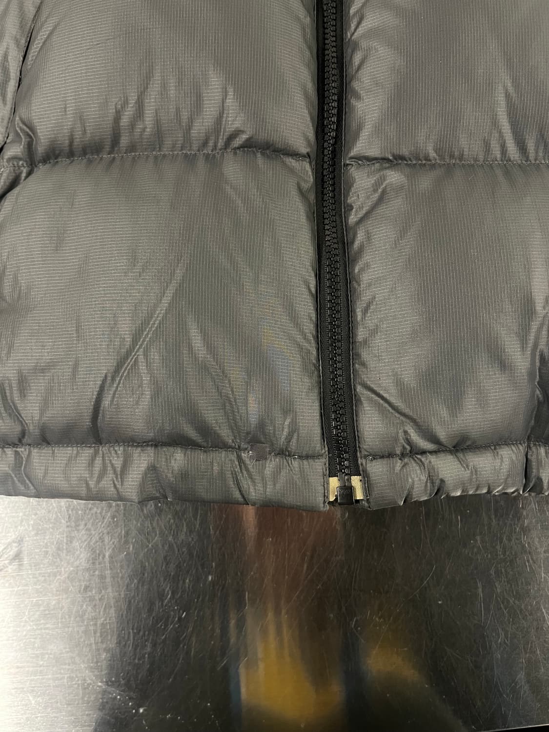 노스페이스 눕시 700 검/회 95 상품이미지3