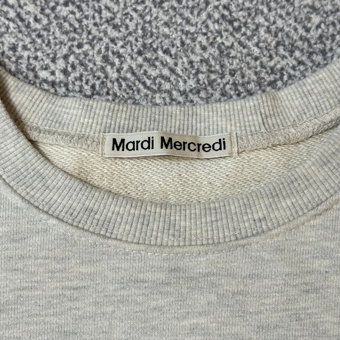 마르디 메크르디 맨투맨 상품이미지5