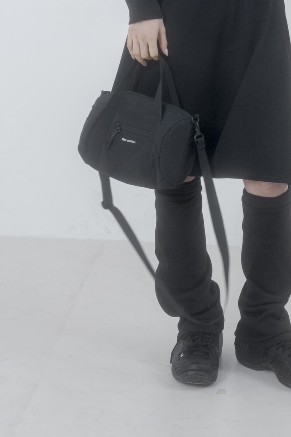 wsc archive essential mini barrel bag  상품이미지6