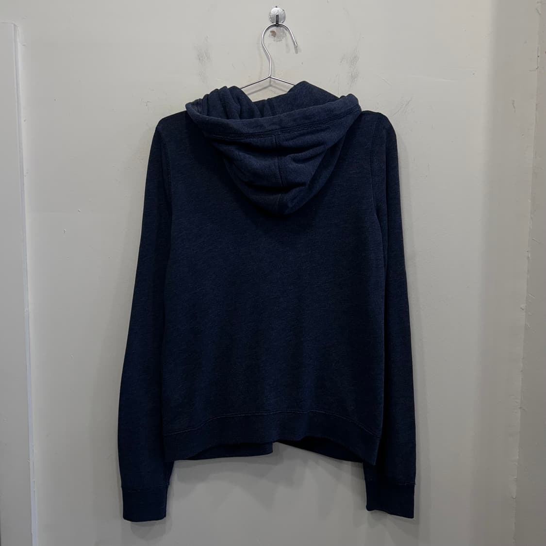 아베크롬비 앤 피치 NY 와펜로고 크롭 후드집업 상품이미지5