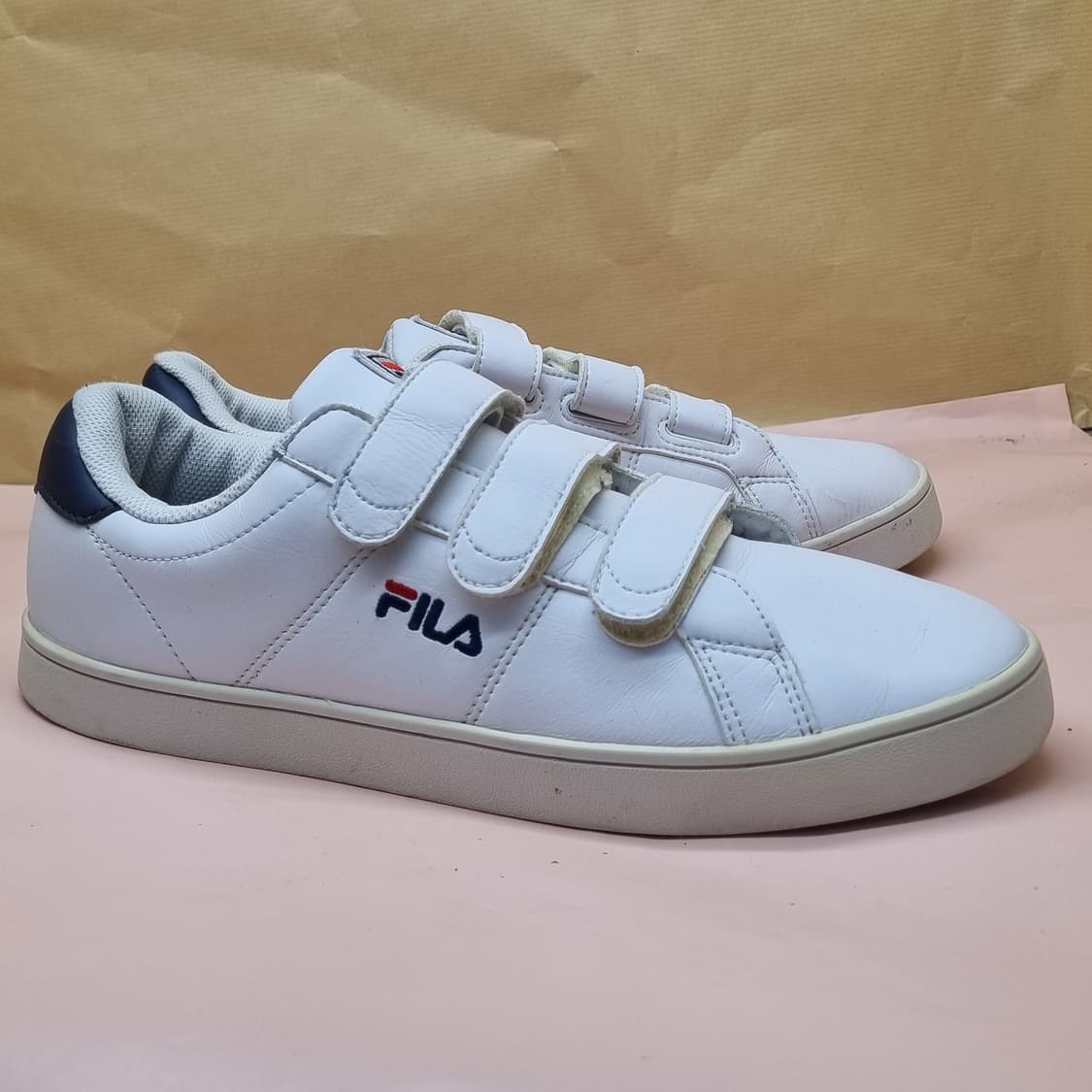 휠라 코트 디럭스 벨크로 남성스니커즈 270 상품이미지1