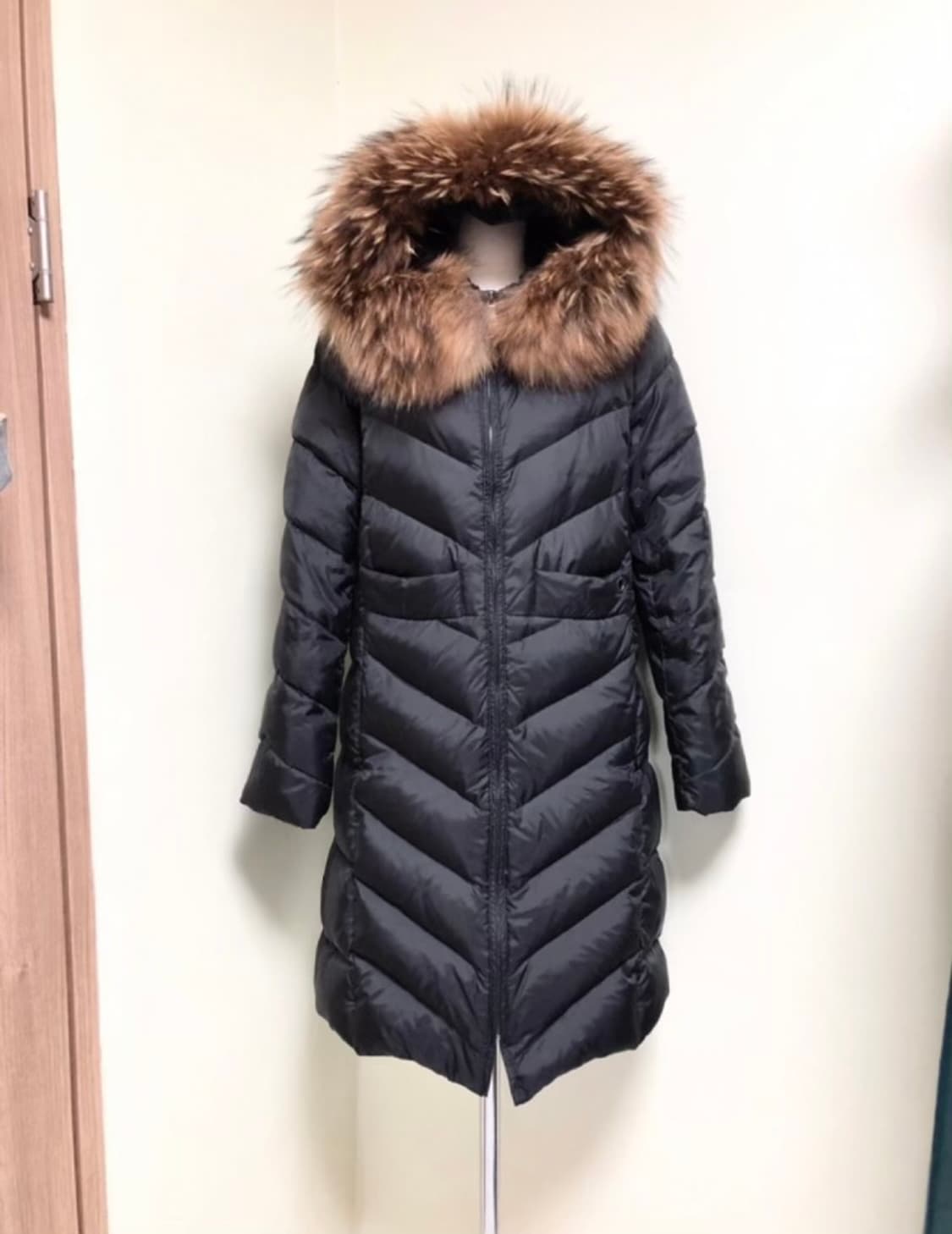 리안뉴욕ㅡ구스다운 롱패딩 55/천연 라쿤퍼/새거수준 상품이미지1