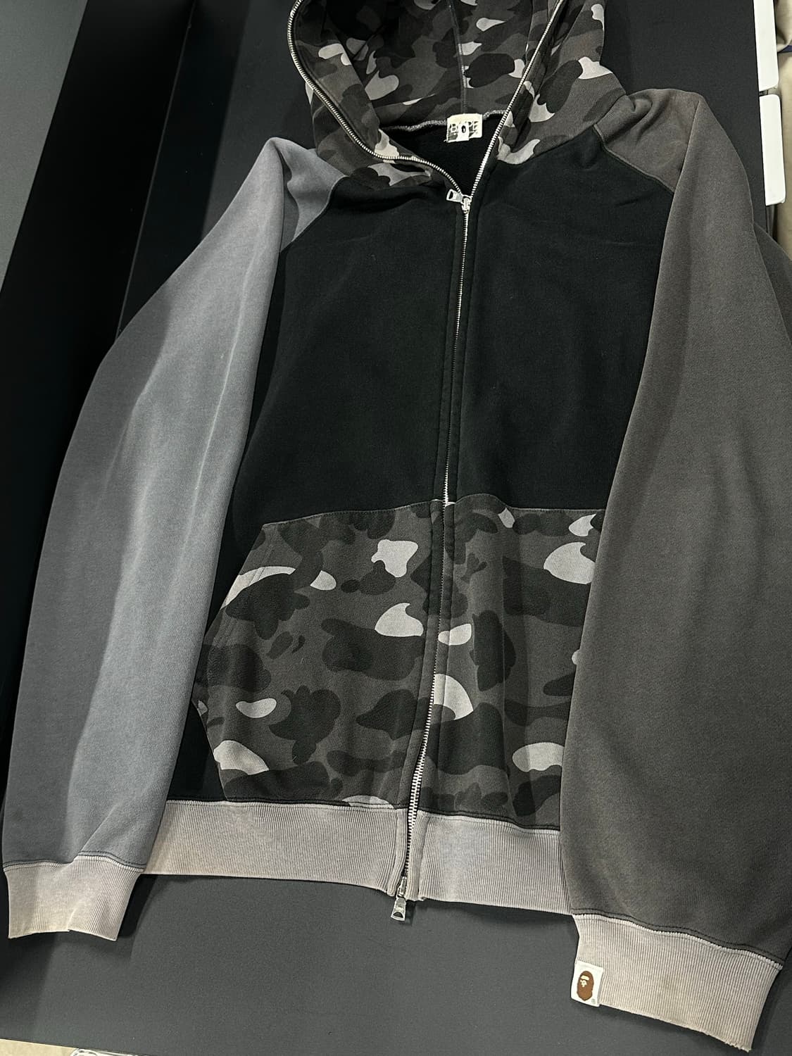 베이프 OG 다크그레이 카모 풀집업 후드집업 상품이미지4