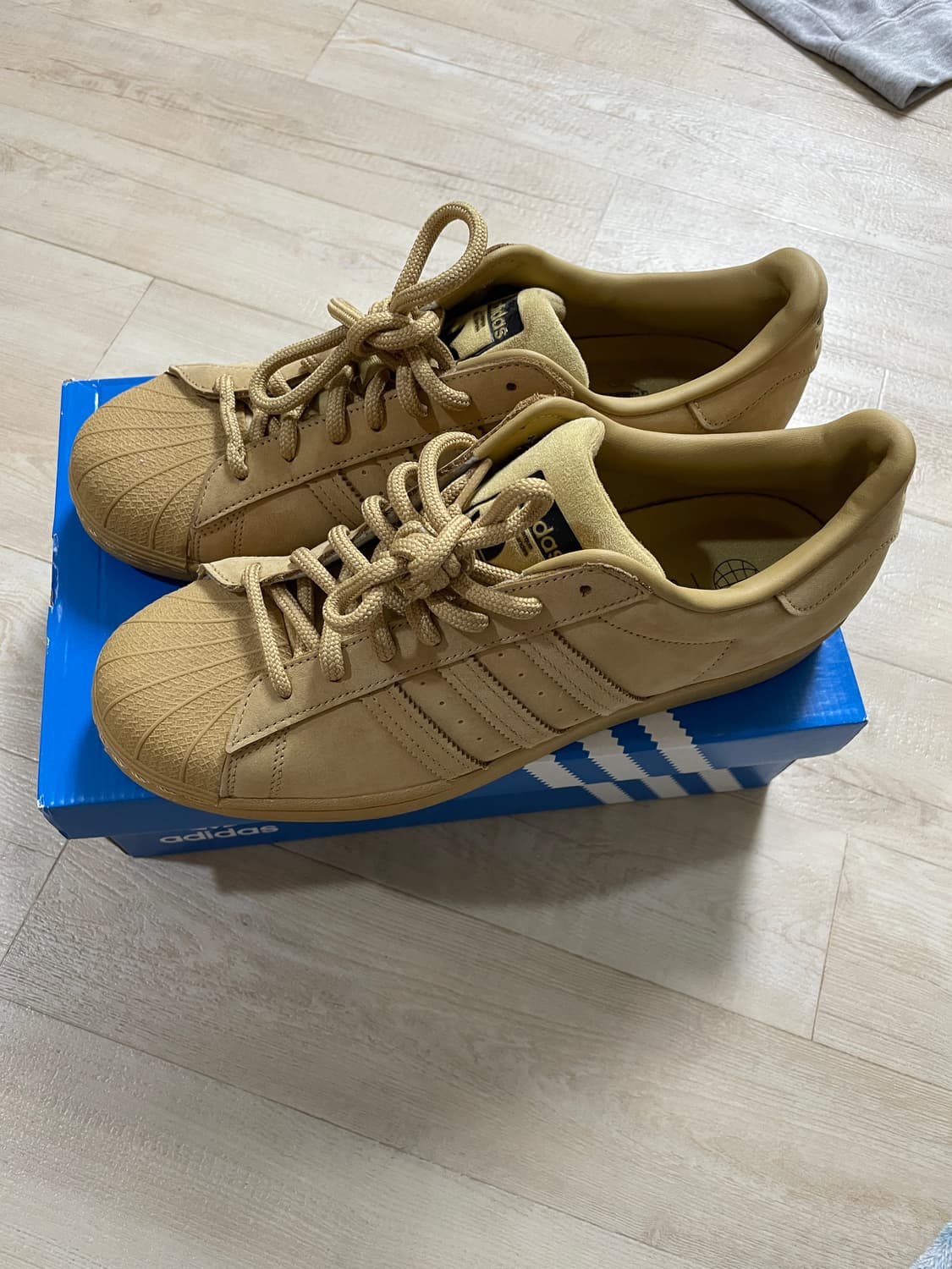 아디다스 슈퍼스타 베이지 275 상품이미지1