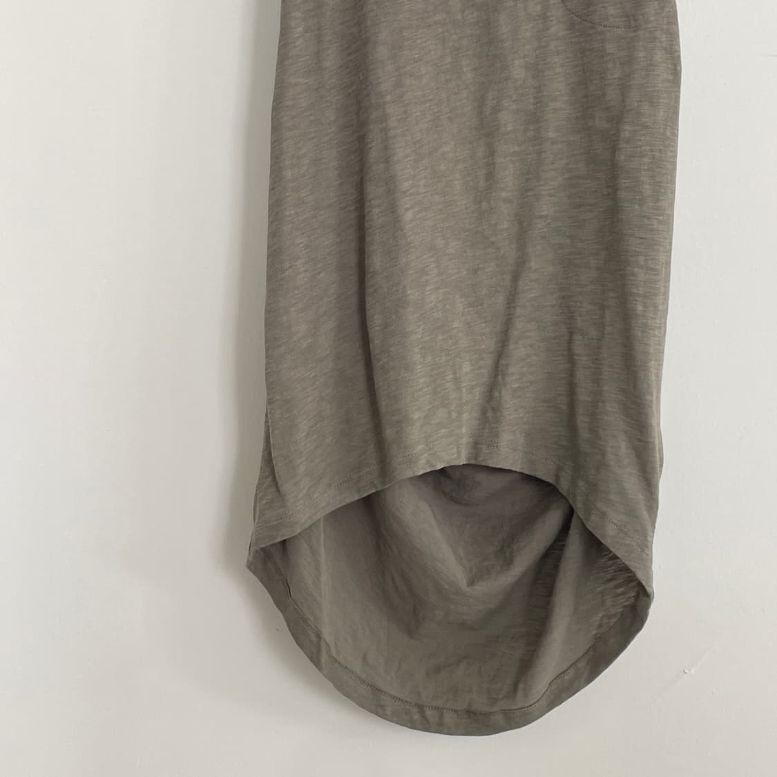 릭맛 띠어리 P,44-55 드레이프 디테일 롱 슬리브리스 y2k 나시 상품이미지3