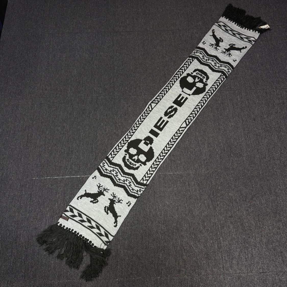 디젤 스컬 니트짜임 목도리 상품이미지1