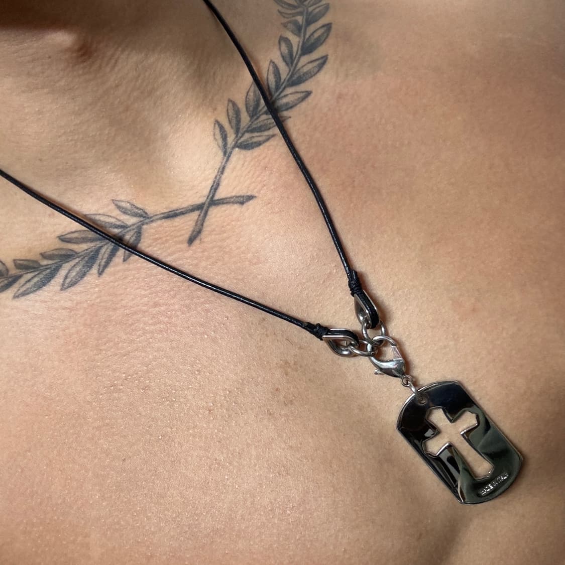 돌체앤가바나 실버 도그택 목걸이 상품이미지2