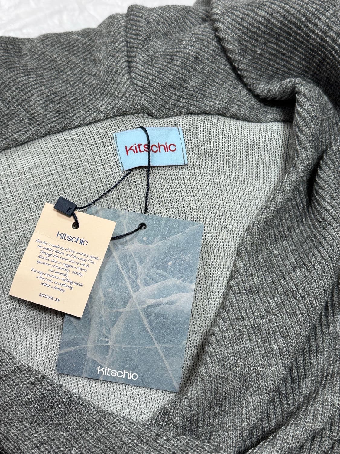 kitschic 키치크 크롭 니트 후드 (새제품) 상품이미지4