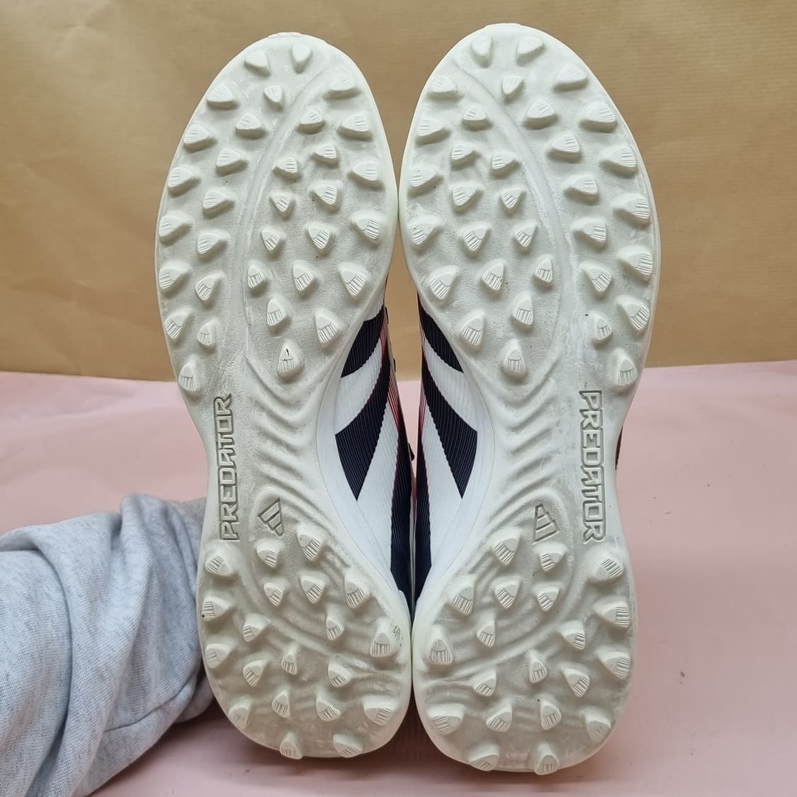 아디다스 프레데터 프로TF 풋살화 260 상품이미지3