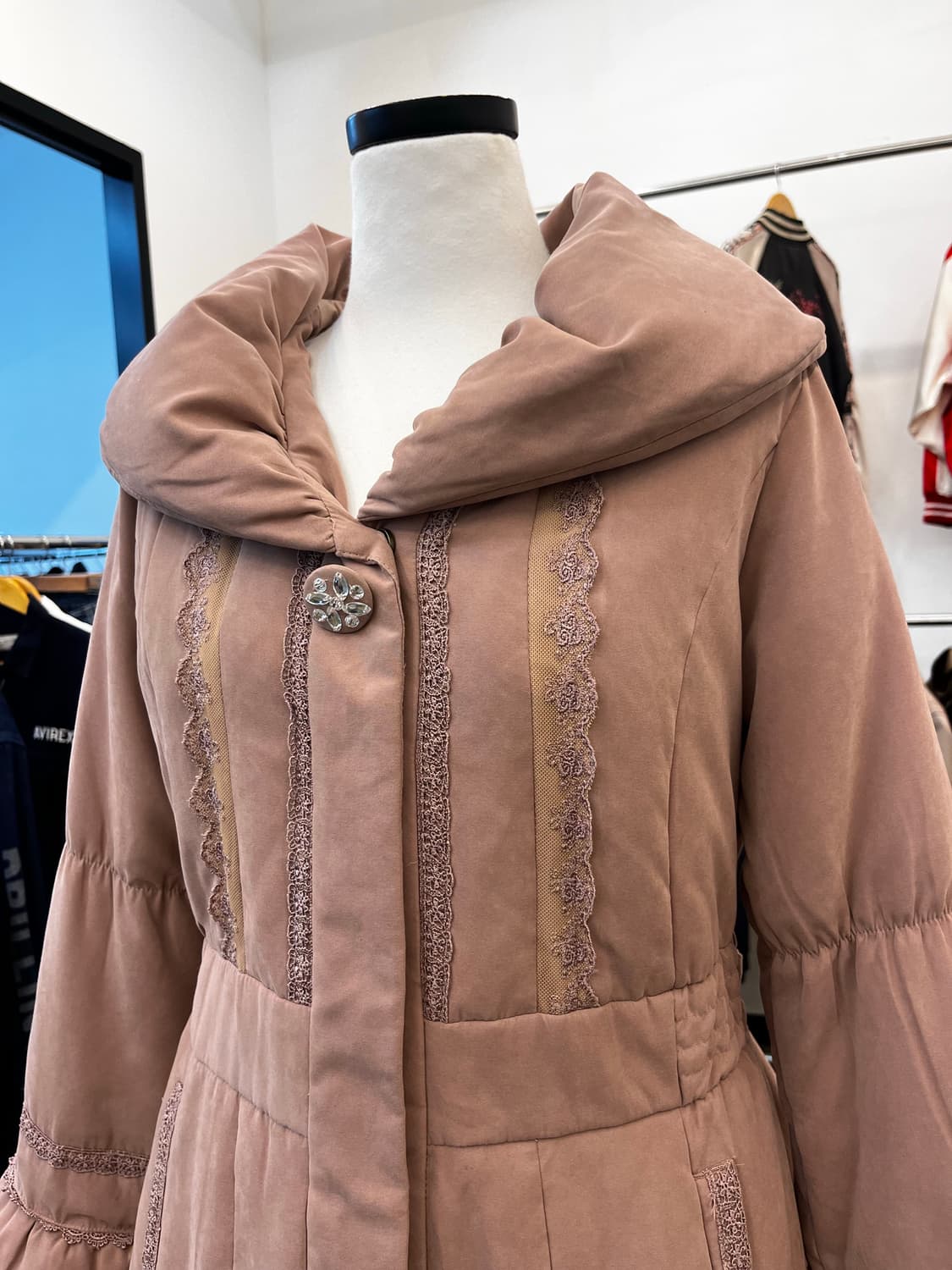 엑시즈팜 레이스 패딩 코트 상품이미지3