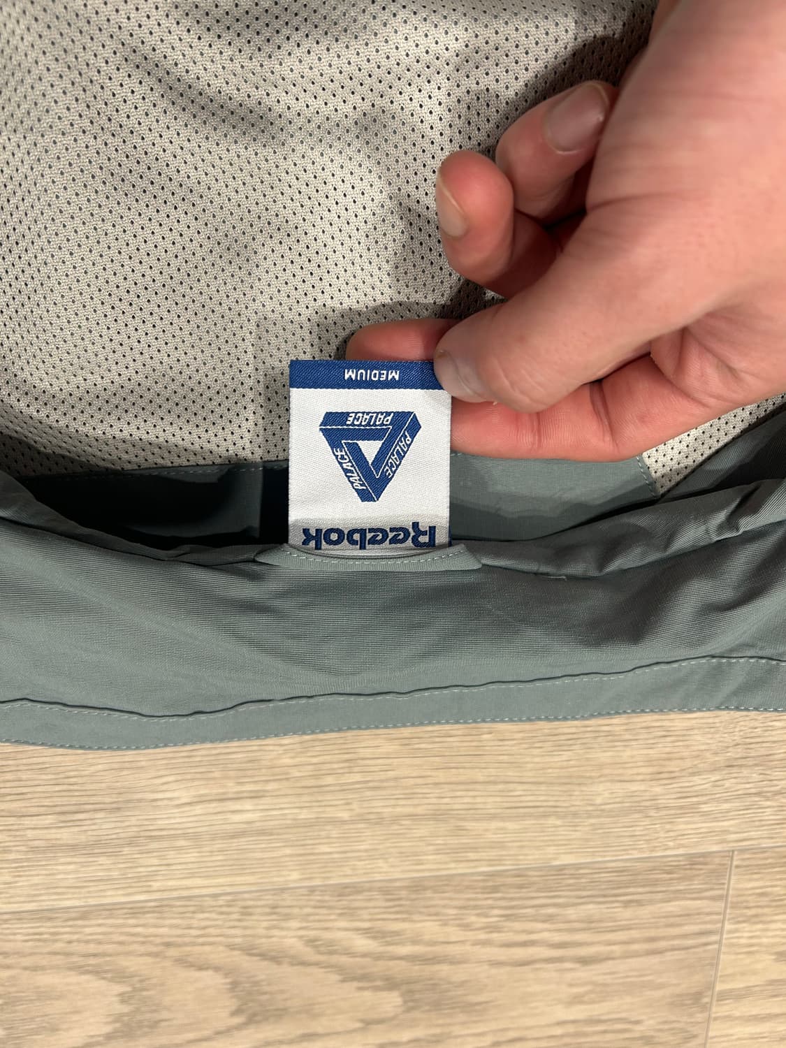 팔라스x리복 트랙자켓 m 상품이미지5