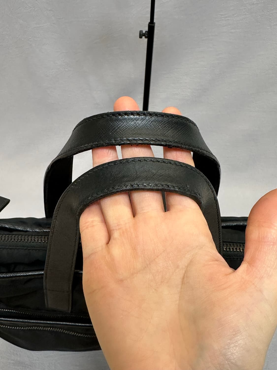 프라다 리나일론 사피아노 가죽 토트백 2vg860 상품이미지8