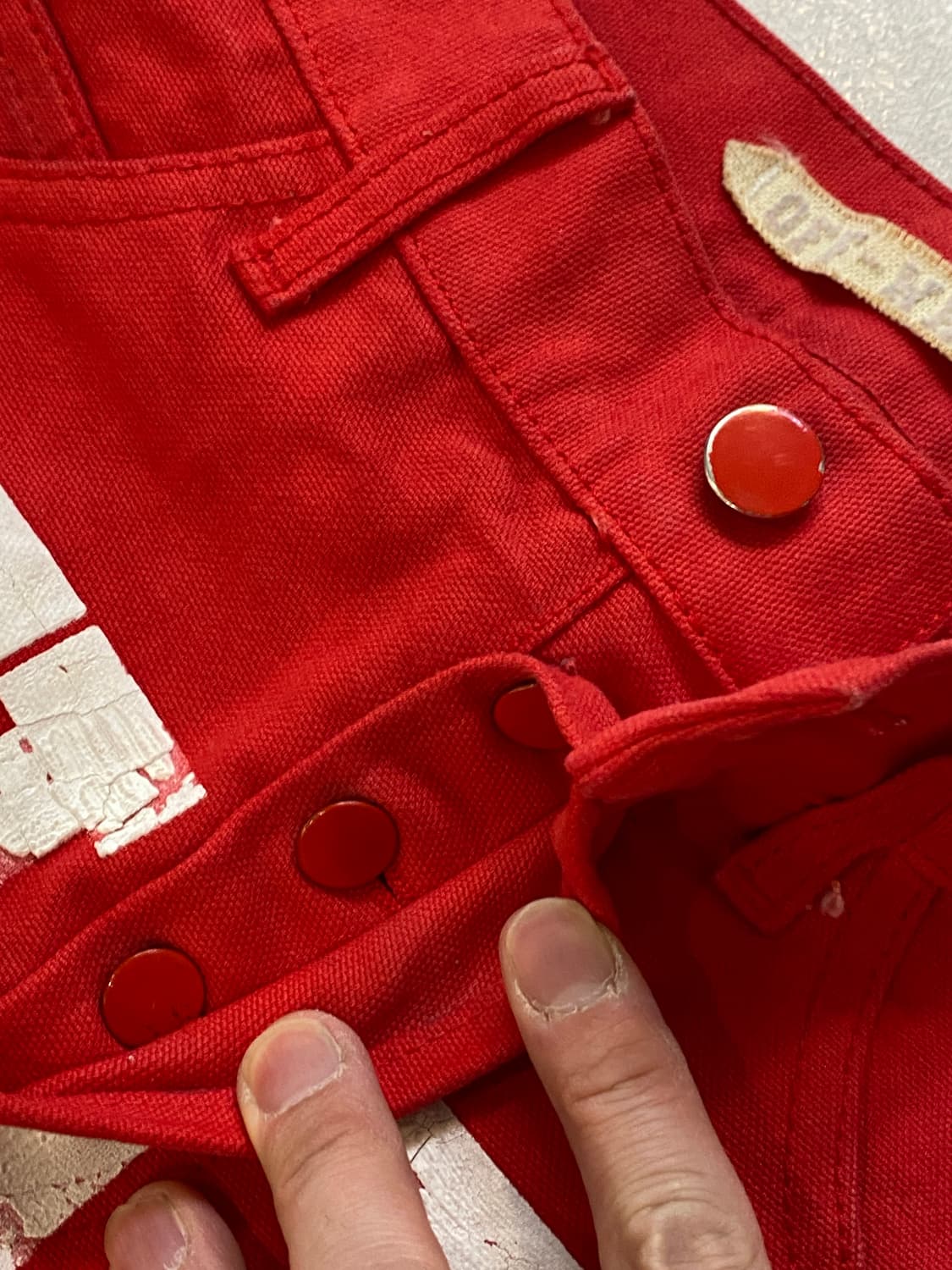 오프화이트(Off-White) 로고 프린티드 레드 데님 진 상품이미지10