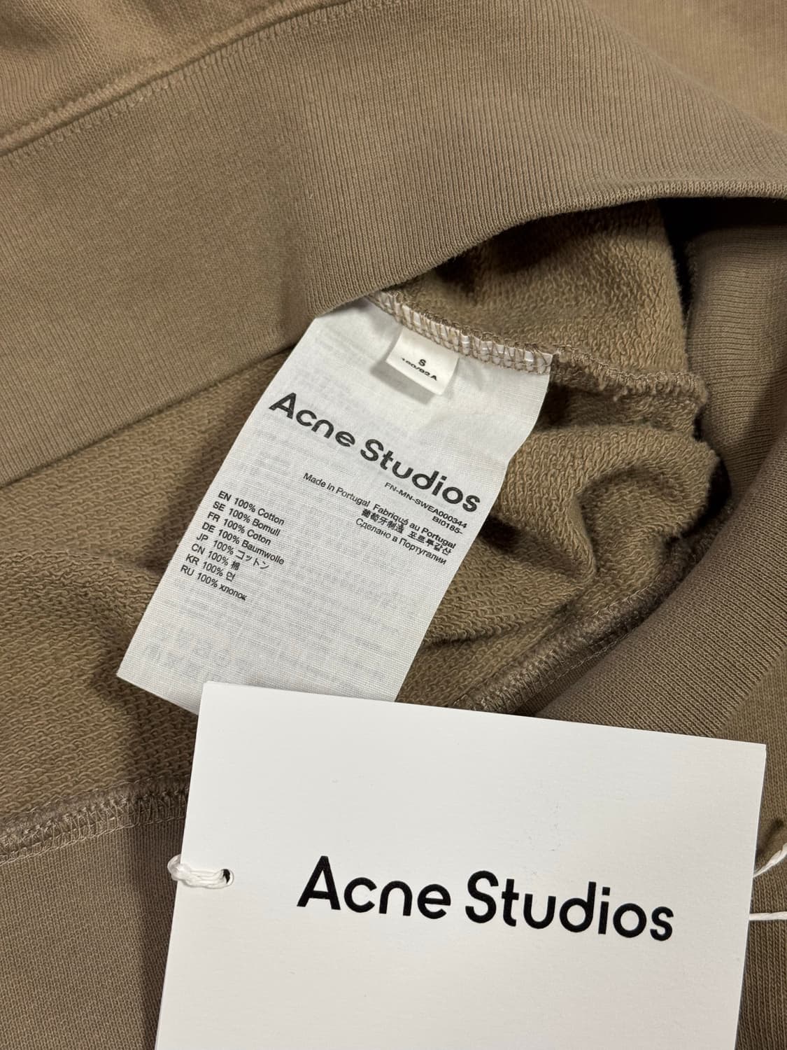 아크네스튜디오 야광 맨투맨 (Bts 진 착용) 상품이미지9