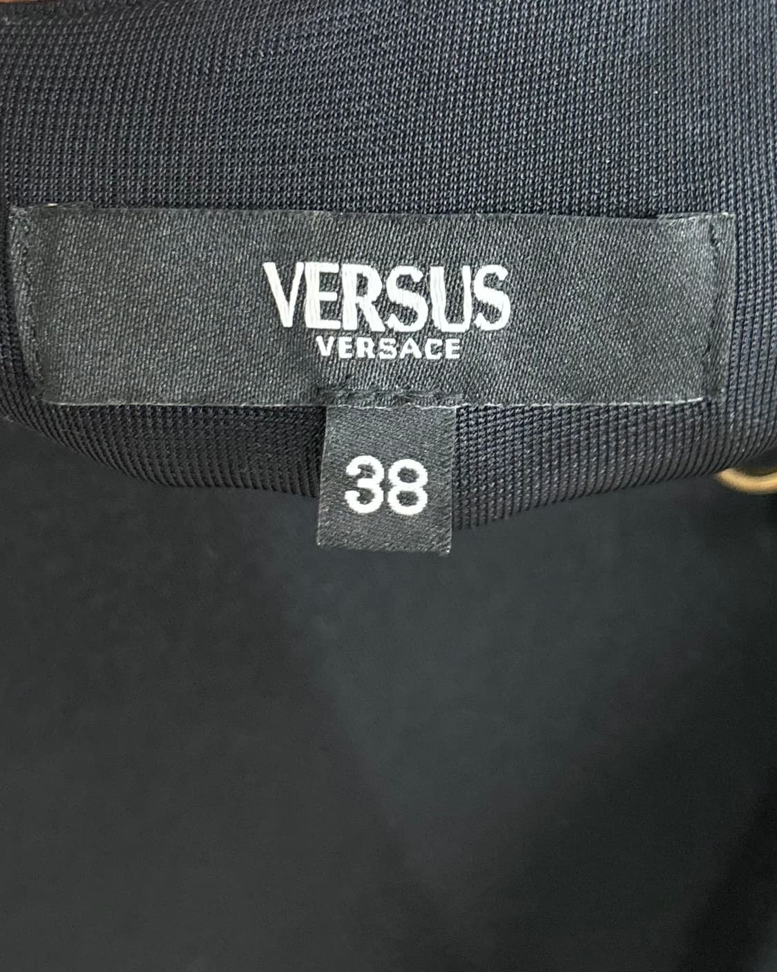 베르사체 블랙 세이프티 핀 드레스 상품이미지7