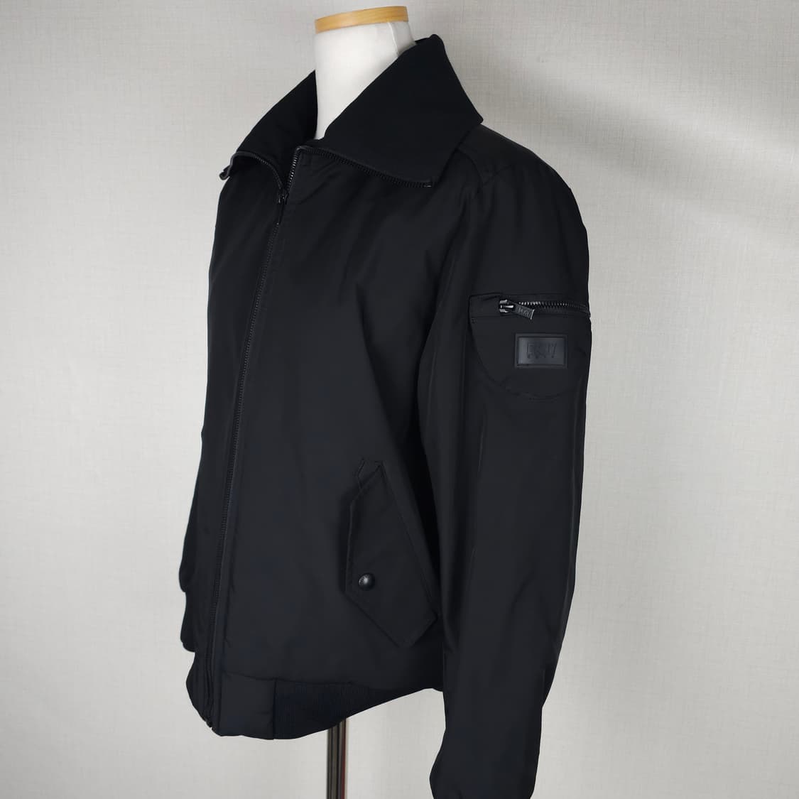 DKNY 풀집업 패딩 부어자켓 여성66사이즈  상품이미지4