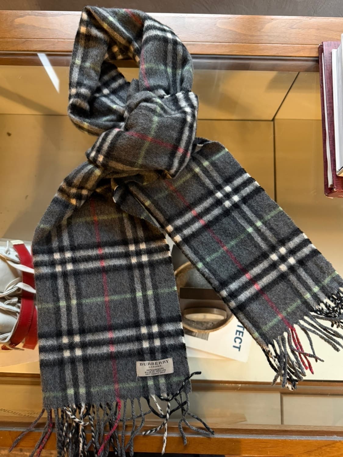 버버리 캐시미어 머플러 상품이미지1