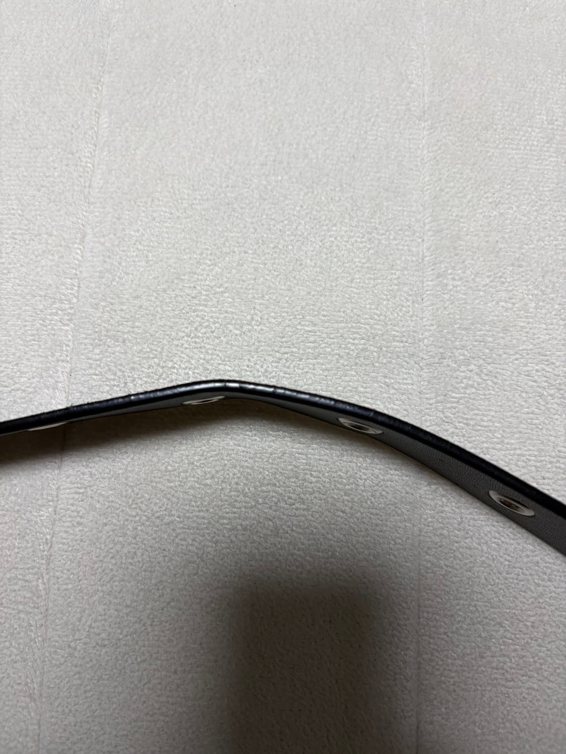 본바트 미니멀 아일렛 벨트 블랙 상품이미지5