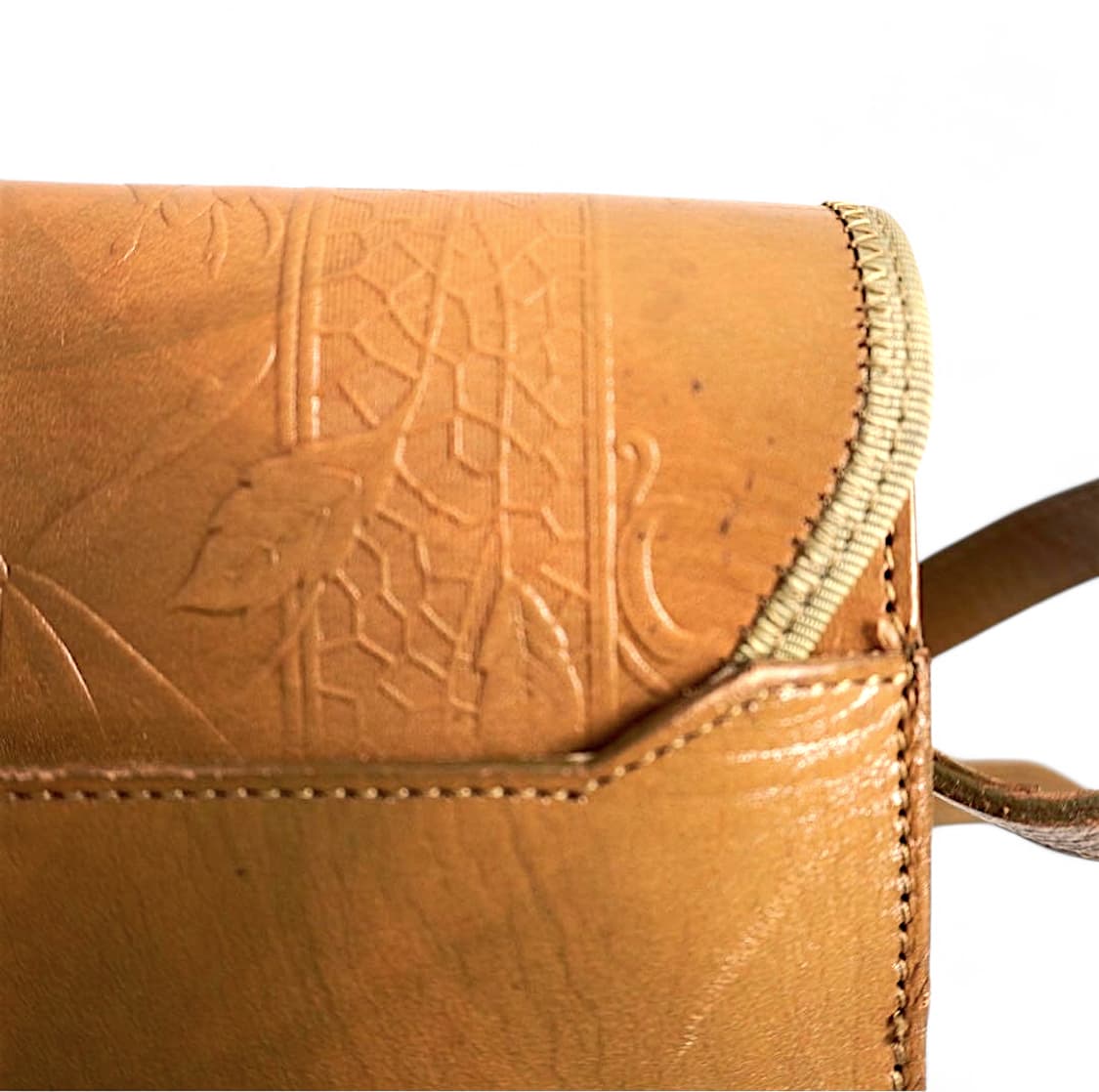 장폴고티에 뉴로즈 엠보싱 숄더백 상품이미지5