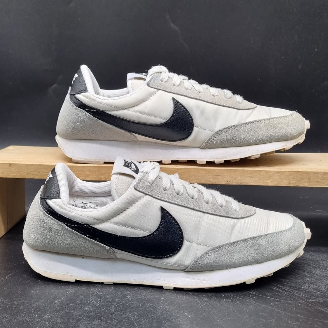 나이키 데이브레이크 여성 스니커즈 240 상품이미지1